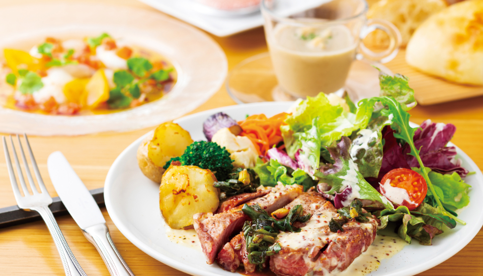 「ヴィラルピシア」でランチ